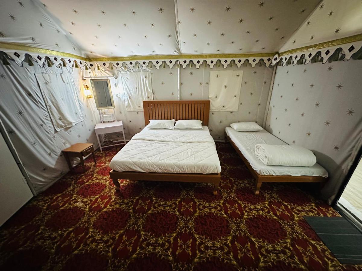 Modhera Sunrise Resort - Tents Bhungas Jungle Restaurants & Candlelight Dining Kalri Exterior photo